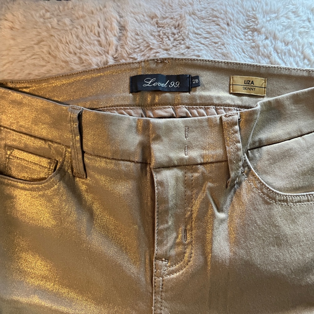 Level 99 - Gold “Liza” Skinny Jeans - Size 28 - Like new!!